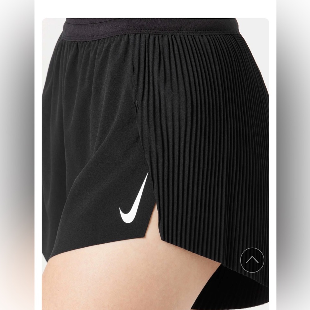 nike aeroswift shorts, size L
